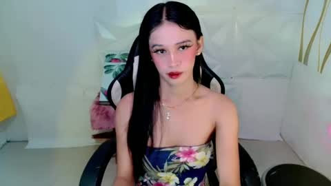 Snapshot of kate_romance chatting on 12.07.24 Kate online show from 12.07.24