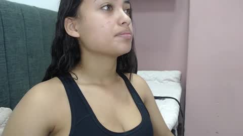 Snapshot of kate_stam chatting on 02.19.25 Kari online show from 02.19.25