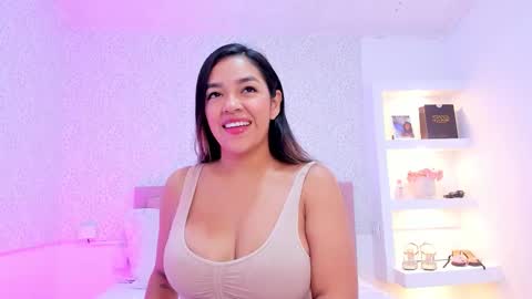 Kate Boisson online show from 11.09.25