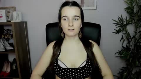 Kate  online show from 01.18.25