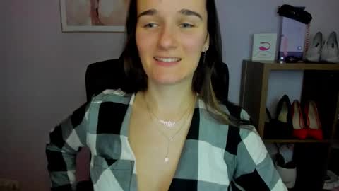 Kate  online show from 10.04.25