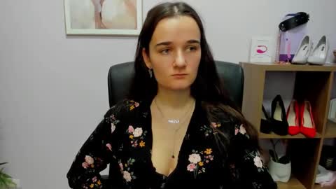 Kate  online show from 11.29.25