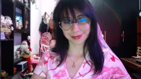 Snapshot of kateeen18 chatting on 06.18.26 Kateeen18 online show from 06.18.26
