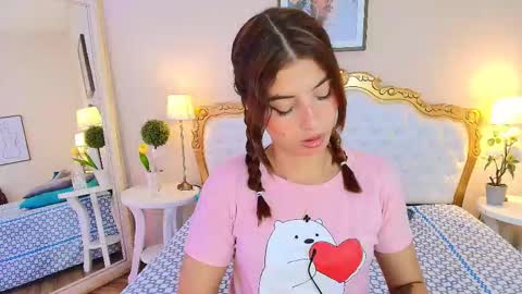 katee Martinez online show from 10.23.25