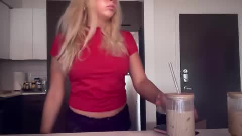 Snapshot of kateharperr chatting on 10.09.25 kateharperr online show from 10.09.25