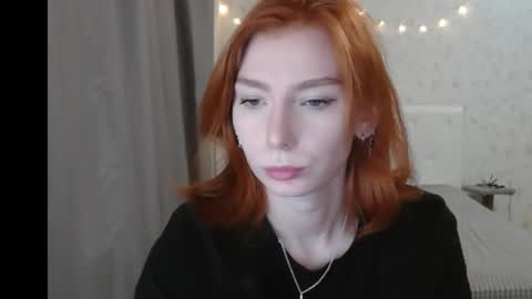 Snapshot of katekalen chatting on 01.03.25 Kate Bunny online show from 01.03.25