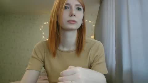 Snapshot of katekalen chatting on 02.19.25 Kate Bunny online show from 02.19.25