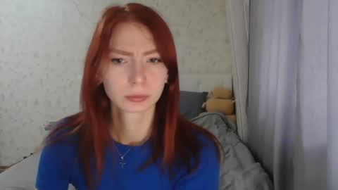 Snapshot of katekalen chatting on 09.13.25 Kate Bunny online show from 09.13.25
