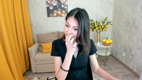 katekrosse online show from 04.10.26