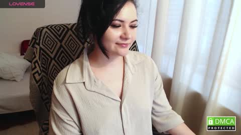 Snapshot of katelynwinehouse chatting on 12.28.24 Katelyn online show from 12.28.24