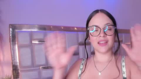 KateMoorex online show from 02.04.26