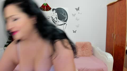 Anna online show from 12.03.24