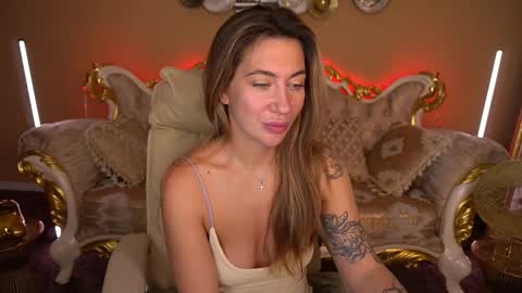 Kate online show from 11.21.25