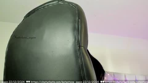 love meeee online show from 12.22.24