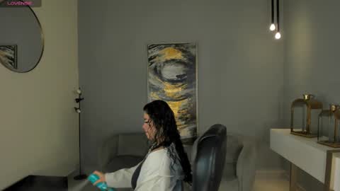 K A T E  online show from 03.11.25