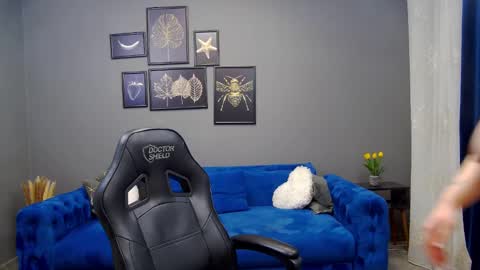 Kate online show from 01.28.25