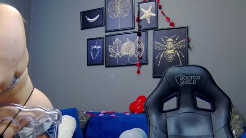 Kate online show from 02.13.25