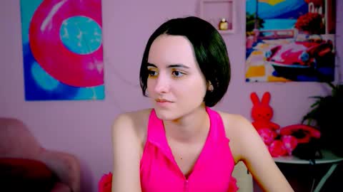 katewillows online show from 02.02.26