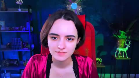 katewillows online show from 02.26.26