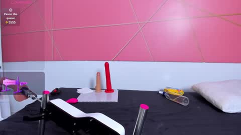 Snapshot of katey_curvy01 chatting on 12.16.24 katey Curvy01 online show from 12.16.24