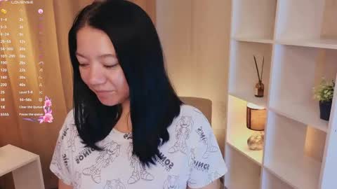Snapshot of kathaleengartin chatting on 05.18.26 Sofia online show from 05.18.26