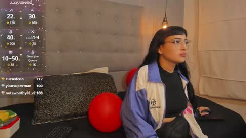 Snapshot of kathaline_markle chatting on 02.13.25 Katha or Cintya online show from 02.13.25