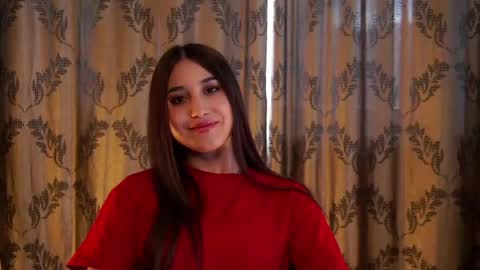 OLIVIA  online show from 04.18.26