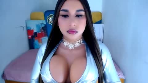 KATHERINE online show from 03.06.25