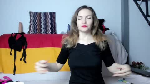 Katherine online show from 01.30.25