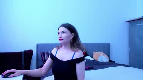 Katherine online show from 10.12.25