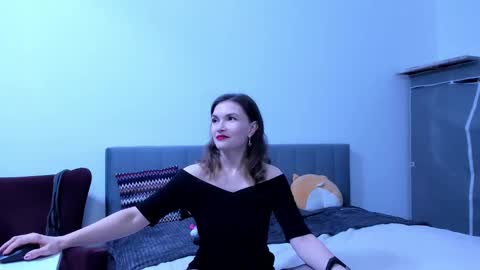 Katherine online show from 11.27.25