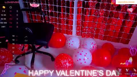 Snapshot of katherinepeti chatting on 02.14.25 KT new account online show from 02.14.25