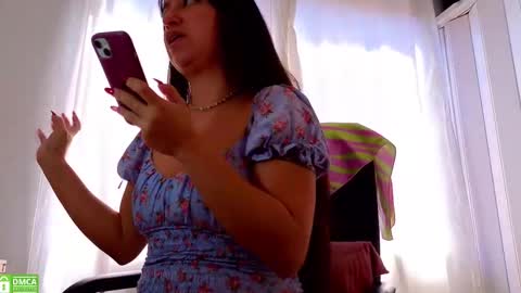 Snapshot of katherinepeti chatting on 09.29.25 KT new account online show from 09.29.25