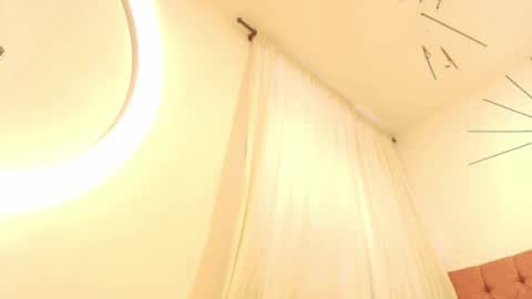 Snapshot of kathleen_brown chatting on 11.23.25 Katherine online show from 11.23.25