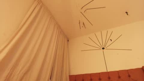 Snapshot of kathleen_brown chatting on 11.28.25 Katherine online show from 11.28.25