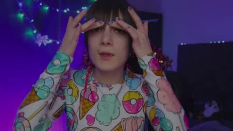 Snapshot of kathleen_frost chatting on 01.04.25 kathleen_frost online show from 01.04.25