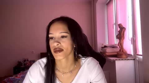 Lina online show from 02.22.26