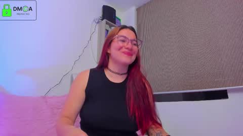 Snapshot of kathryn0 chatting on 03.09.25 Kay online show from 03.09.25