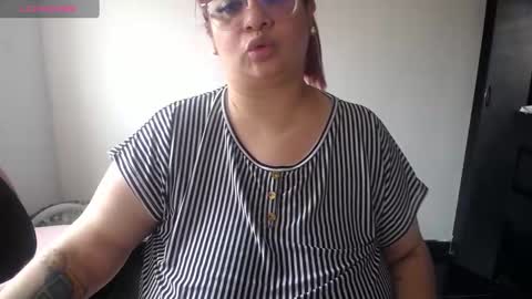 Snapshot of kathybigboobsbbw_ chatting on 03.07.25 kathybigboobsbbw_ online show from 03.07.25