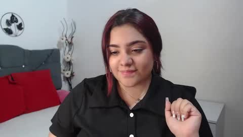 kathygonzalez_ online show from 03.07.25