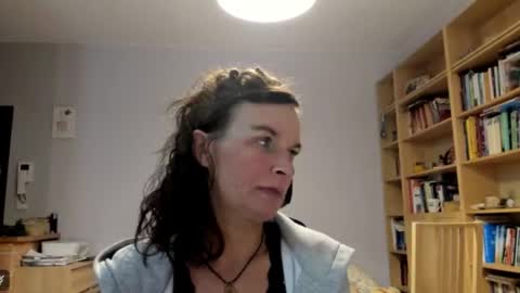 Snapshot of kathysky40 chatting on 11.11.25 KATHY online show from 11.11.25