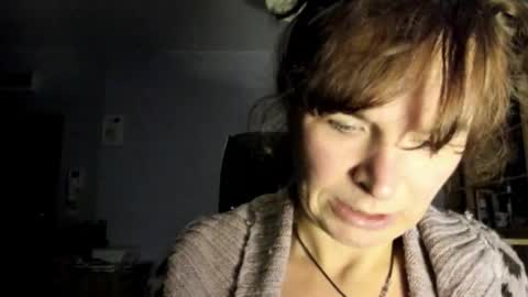 Snapshot of kathysky40 chatting on 11.18.25 KATHY online show from 11.18.25