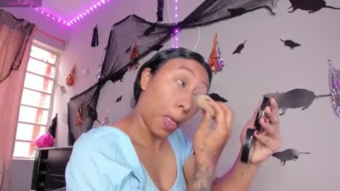 Katia online show from 10.16.25