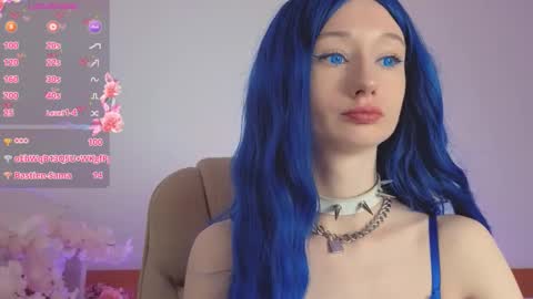 Katia  online show from 11.21.25