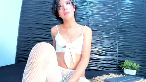 KATIA online show from 04.06.26