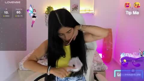 Snapshot of katia_sex25 chatting on 07.16.26 Katia online show from 07.16.26