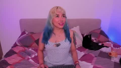 katia sofia cuper online show from 04.19.26