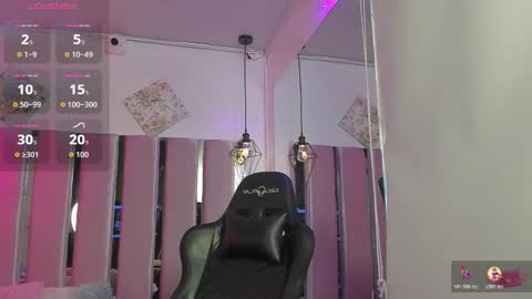 Snapshot of katia_ws chatting on 10.20.25 KATIA online show from 10.20.25