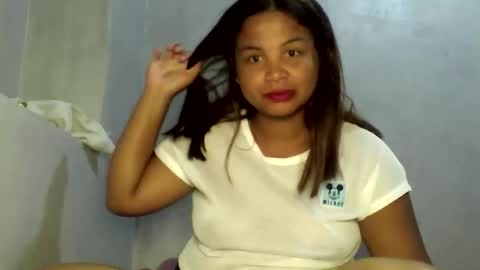 katibeauty00 online show from 04.17.26