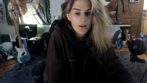 Katie online show from 06.04.26